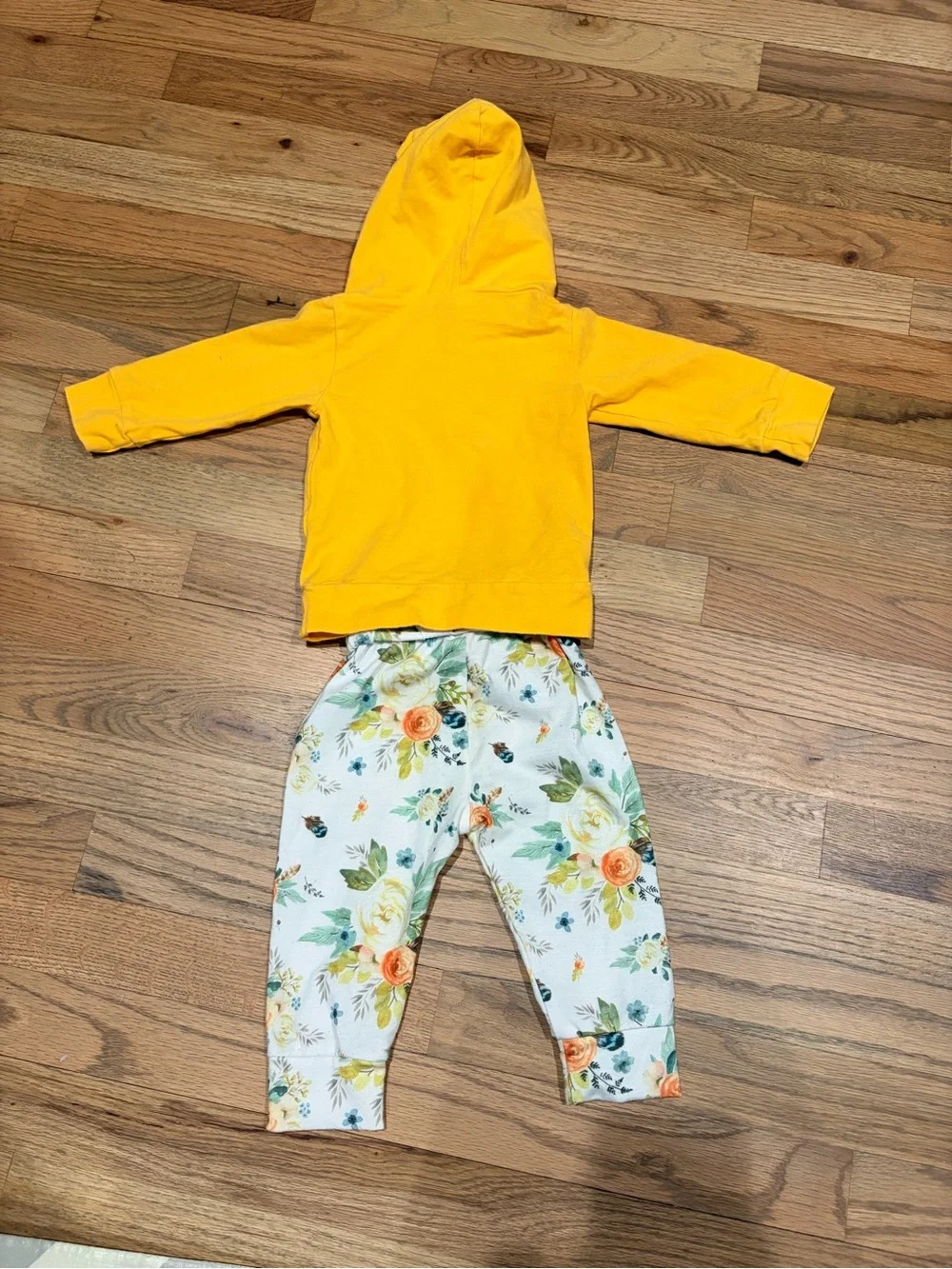 Baby girl gold and floral outfit